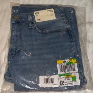 a.n.a 12P Light Wash Blue Flare Leg, High Rise Jeans NIP